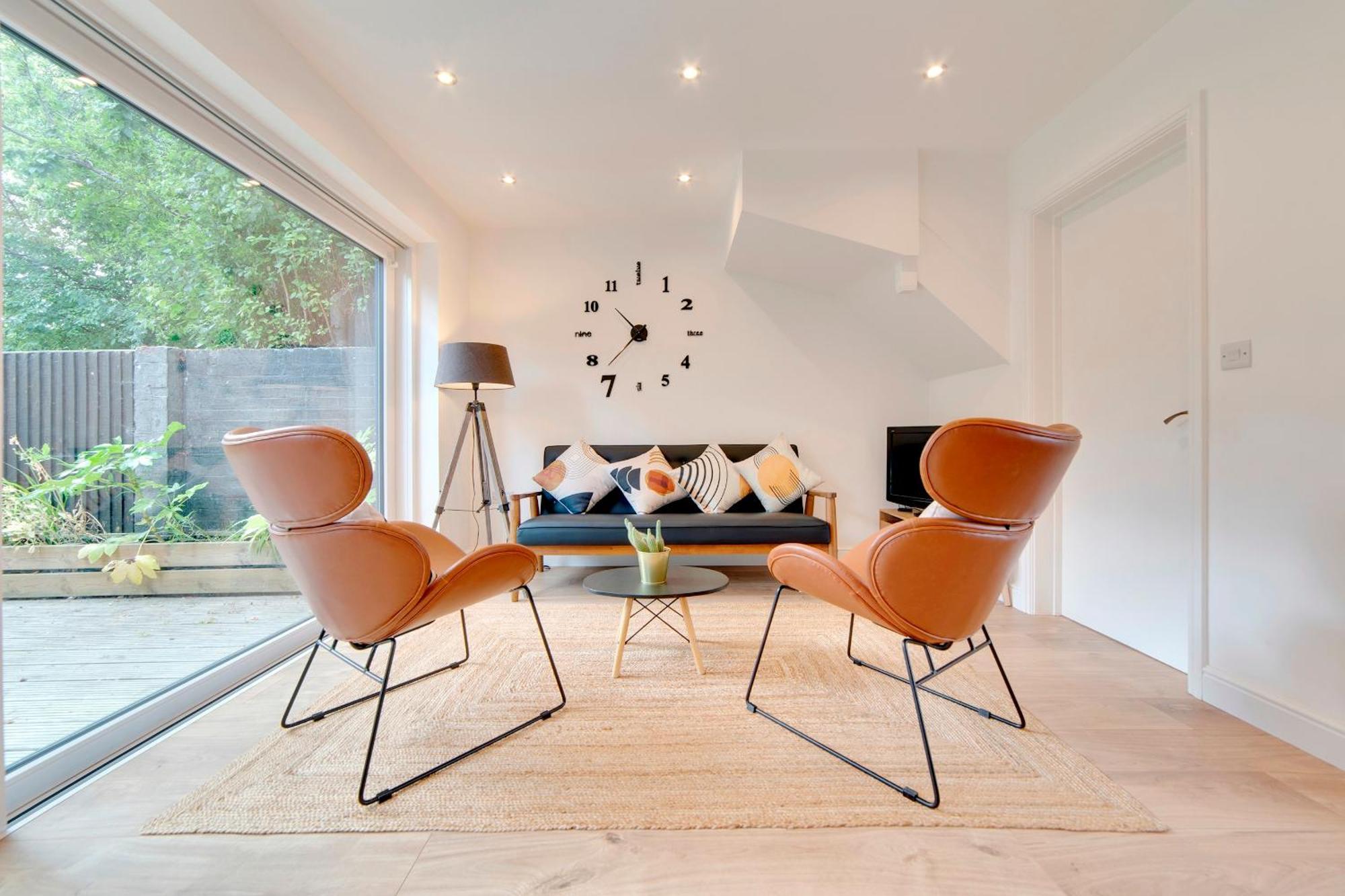 Pass The Keys 49 Byron Square Modern And Spacious 3 Bed Home With Free Parking CBG Exterior foto